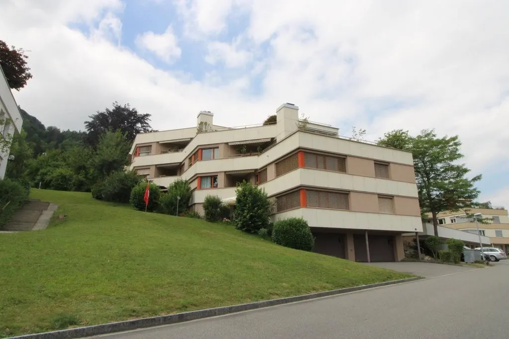 4-Zimmer-Wohnung an der Schwarzenbergstr. 1, 8134 Adliswil