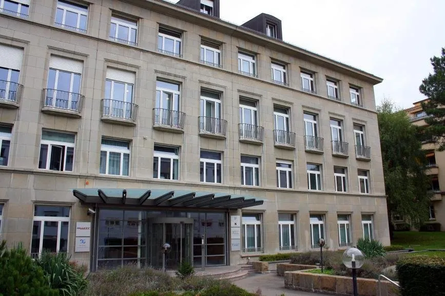 Dépôt d'archives au coeur de Lausanne !