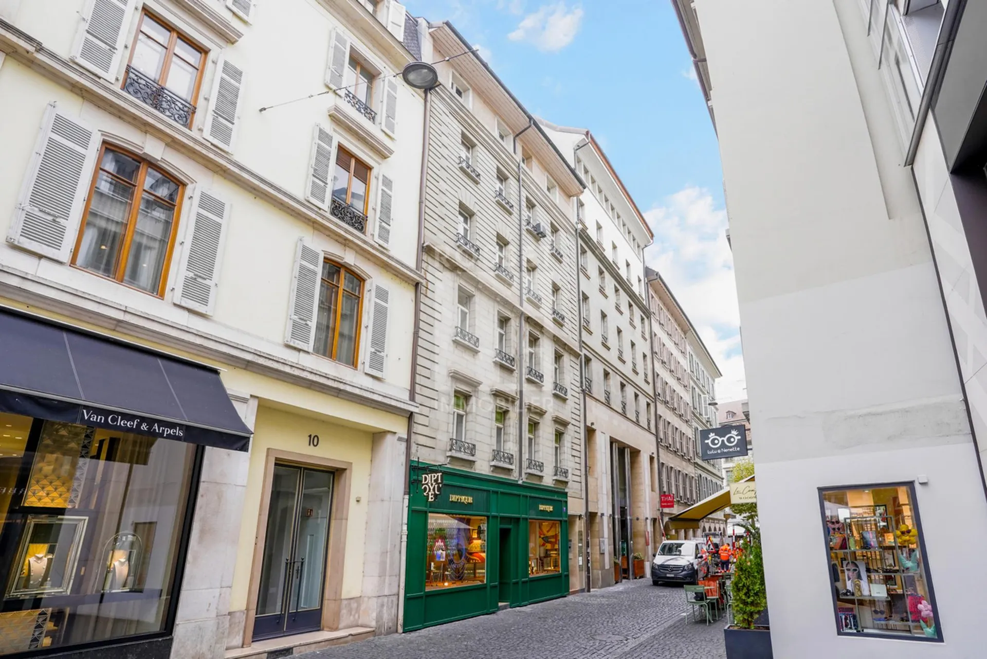 Bureaux d'env. 316 m² Duplex en attique