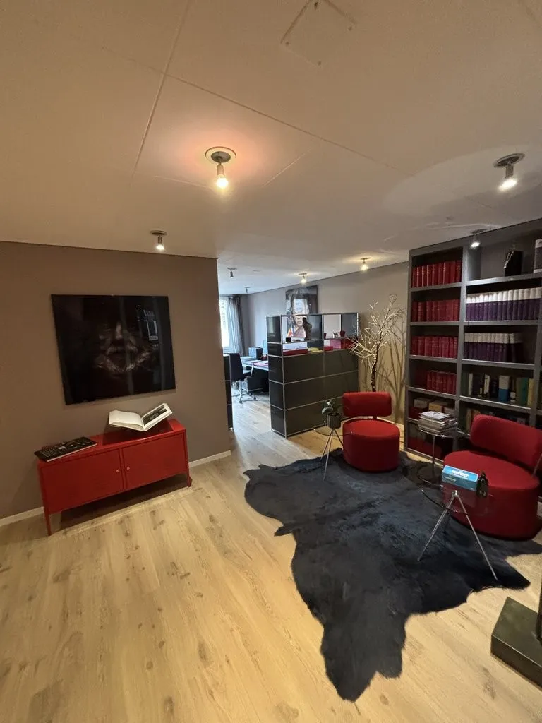 À saisir ! Superbe surface bureau proche de toutes commodités à Nyon !