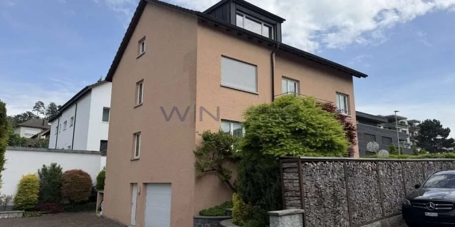 Freistehendes Haus 210qm mit Garten