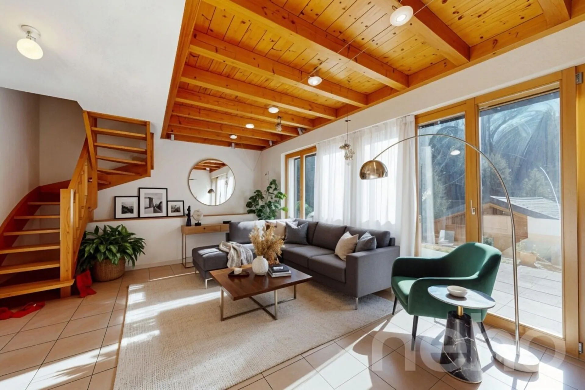 Lumineux duplex avec grande terrasse au c?ur de Morgins
