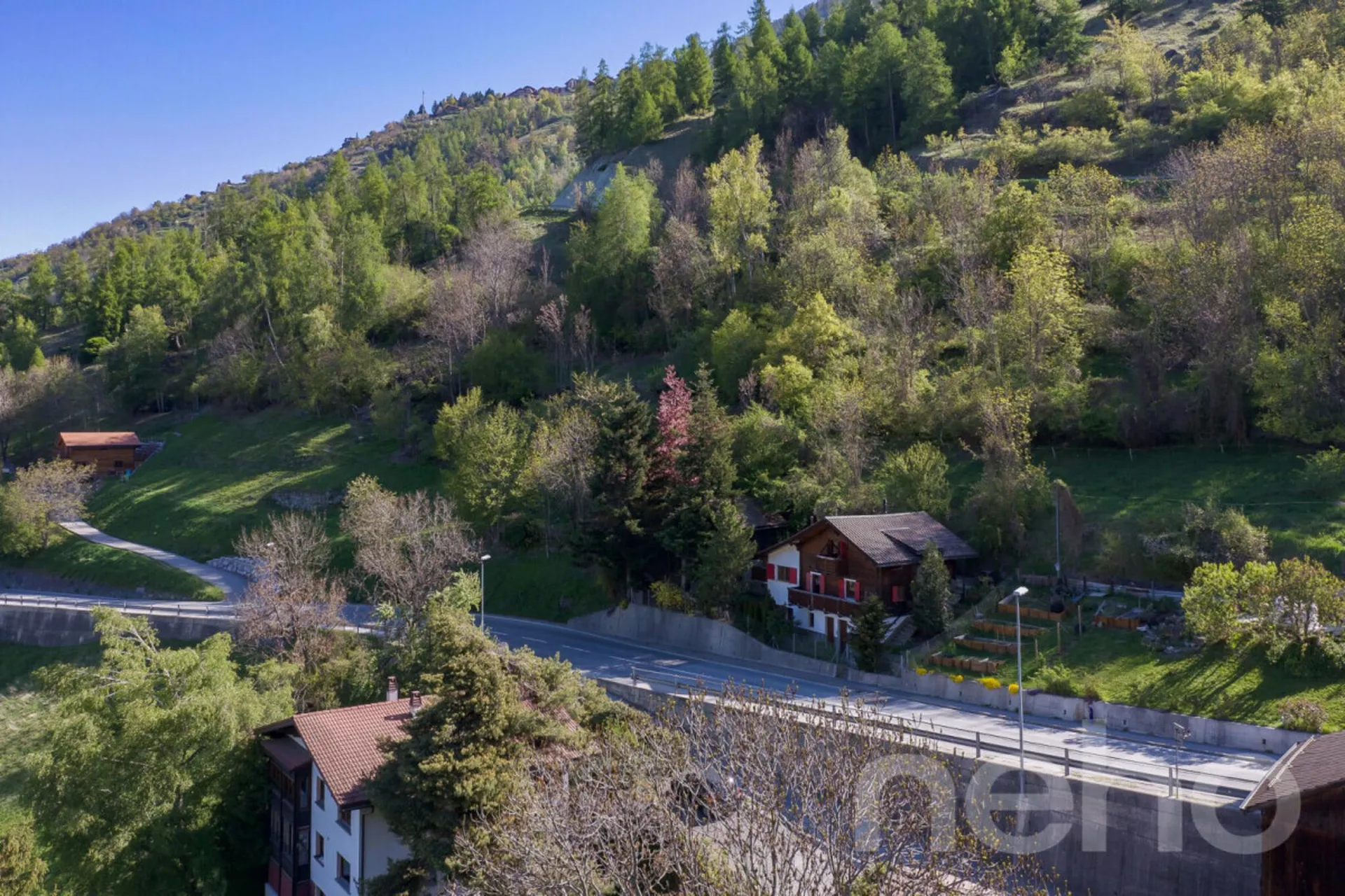 À 3 minutes de Nendaz ? Chalet rénové avec cachet et vue Alpes
