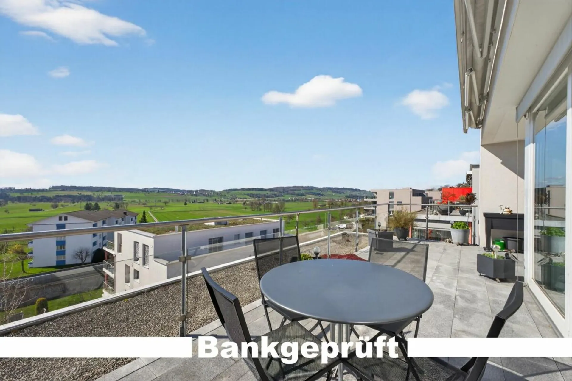 Urban Living trifft Natur - Attikawohnung mit Weitblick
