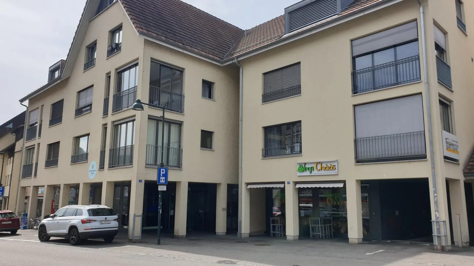 Moderne 3,5-Zimmer-Maisonette-Whg mit Wintergarten + Galerie