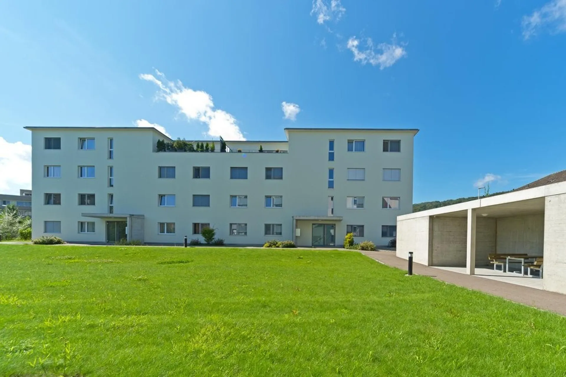 Helle 3.5-Zimmerwohnung im 1. Obergeschoss