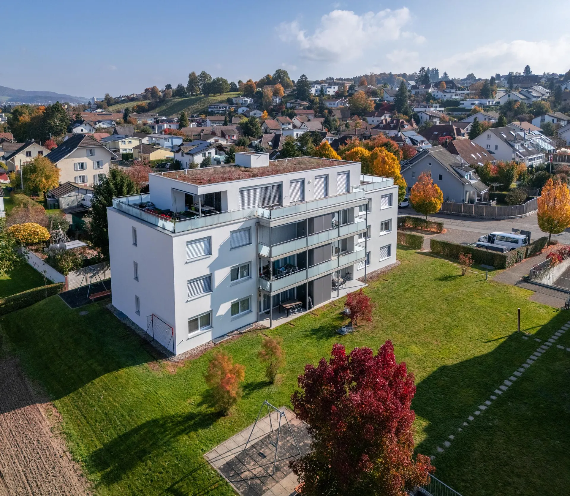 Attraktive 4,5-Zimmer Attikawohnung mit direktem Liftzugang in den privaten Bereich