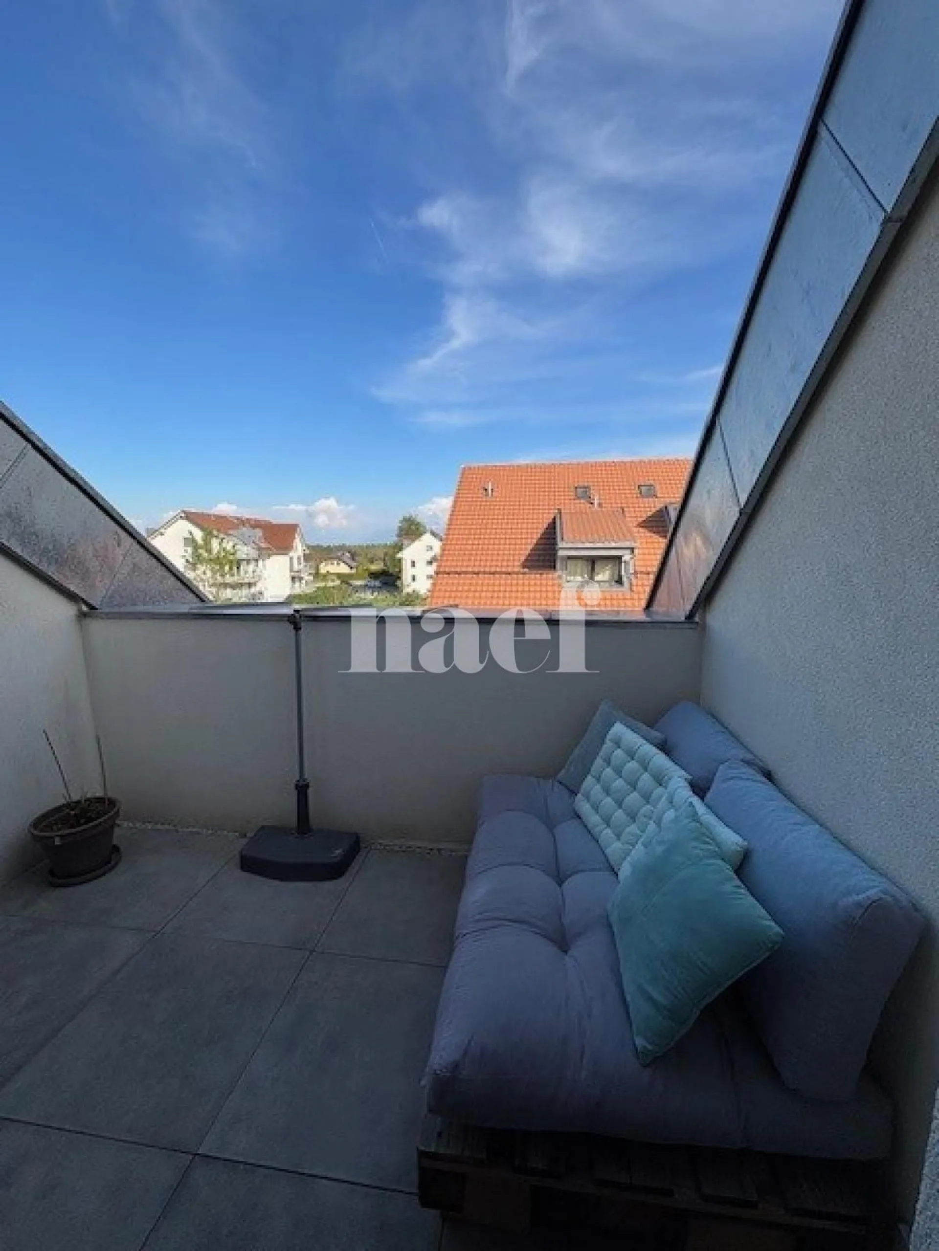 Bel appartement de 3.5 pièces au 2ème étage avec balcon