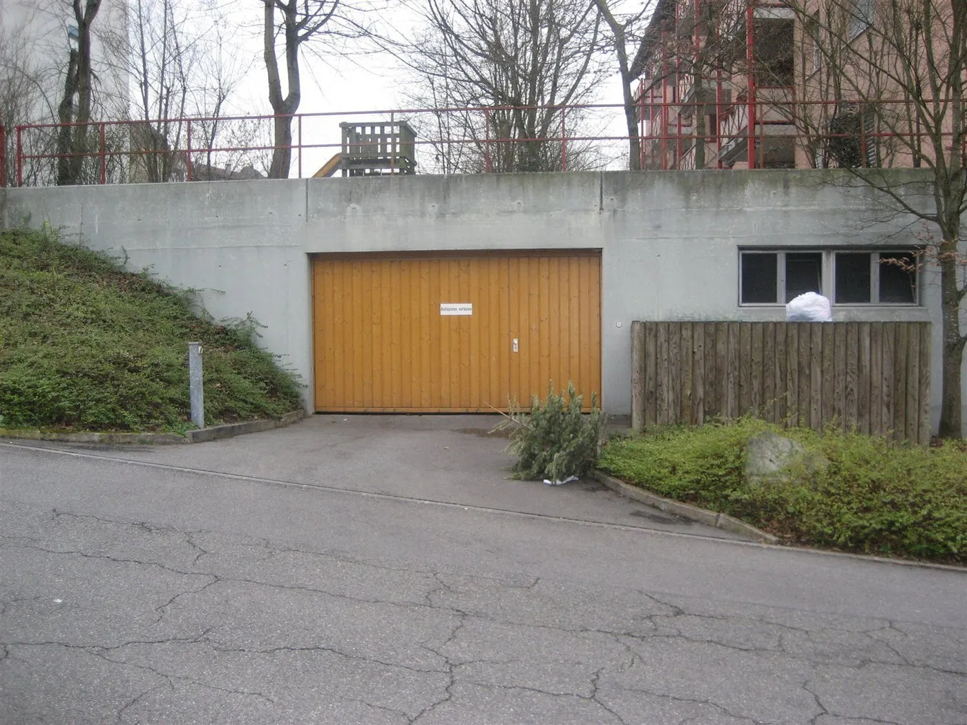 Ladenfläche an bester Lage in Bremgarten – Isenlaufstrasse 2