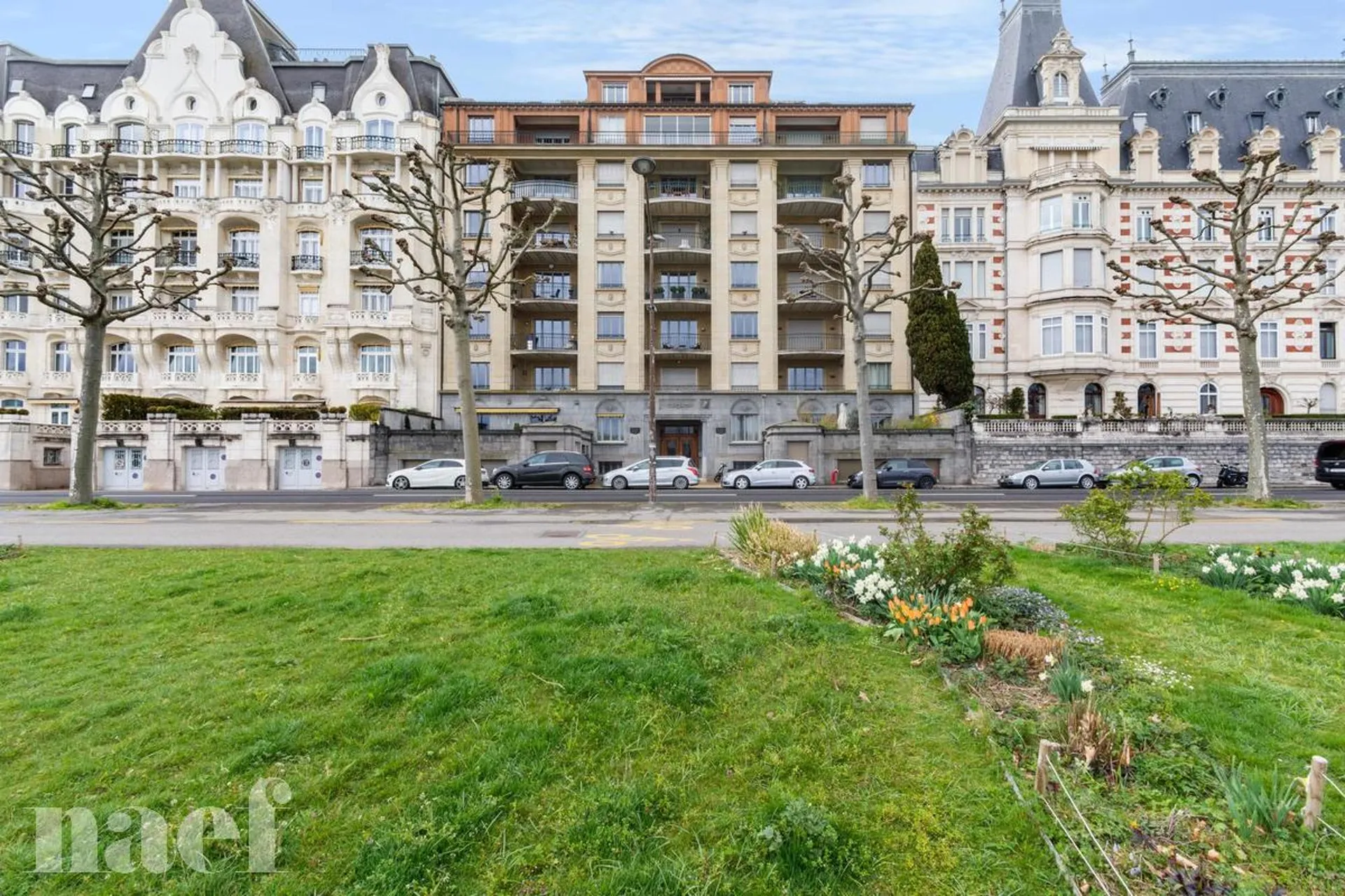 Appartement de standing en face du lac