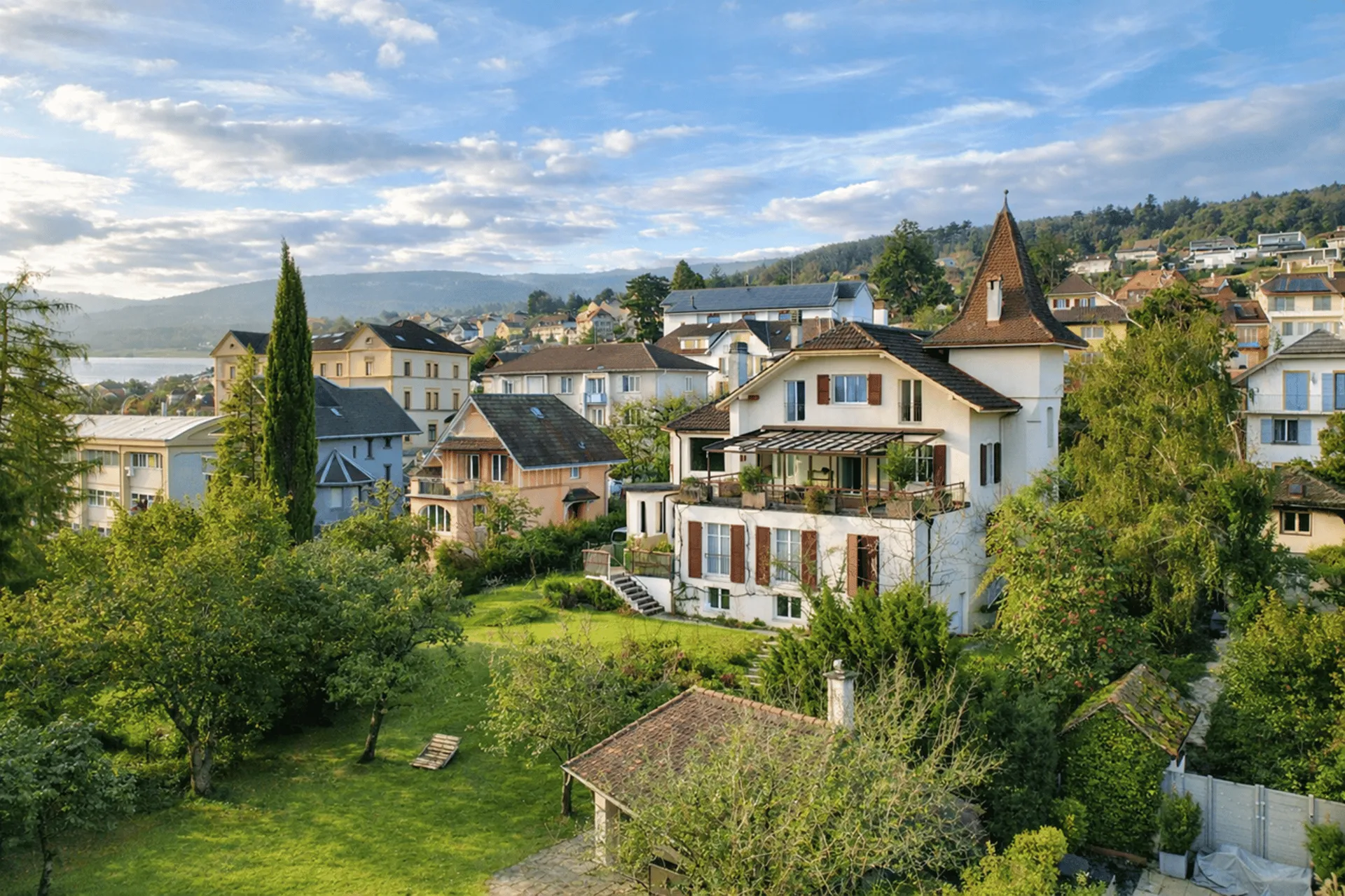 Maison de maître composée de 2 appartements