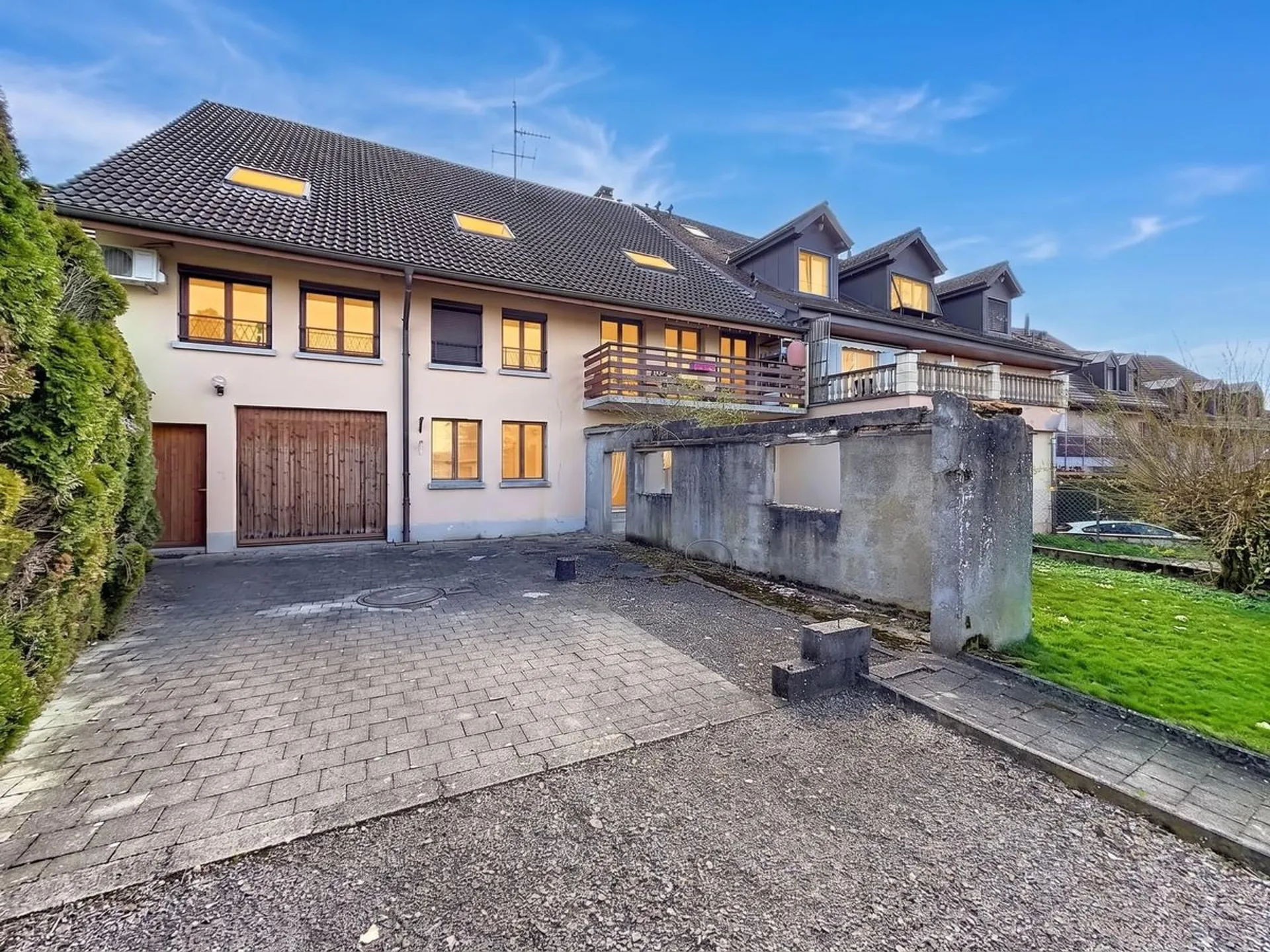 À 2 minutes d'Echallens - Appartement 4P. en rez de jardin avec garage