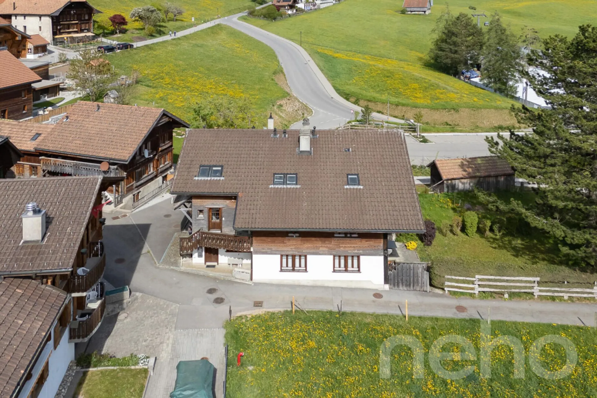 Chalet chaleureux à proximité immédiate des pistes de Charmey