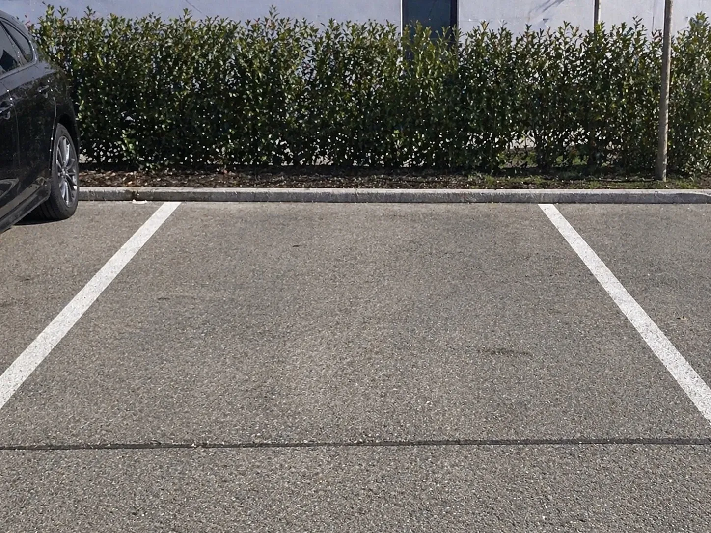 Place de parc couverte (limitée au 31.10.2026)