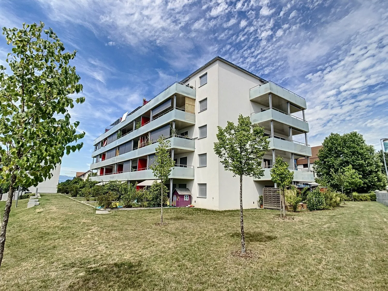 SUPERBE LOGEMENT A ESTAVAYER-LE-LAC