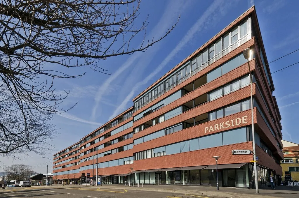 Gemütliche Wohnung in der Überbauung PARKSIDE!