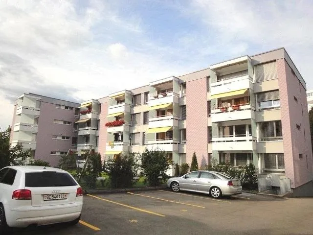Ruhige 4.5-ZW im 1. OG à 78 m2²