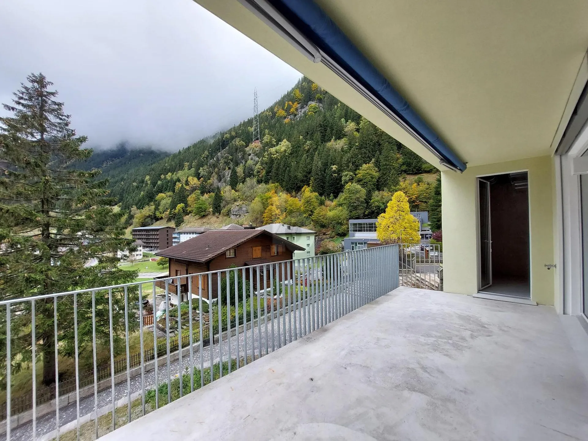 BEREIT NATURNAH MIT HERRLICHER BERGSICHT