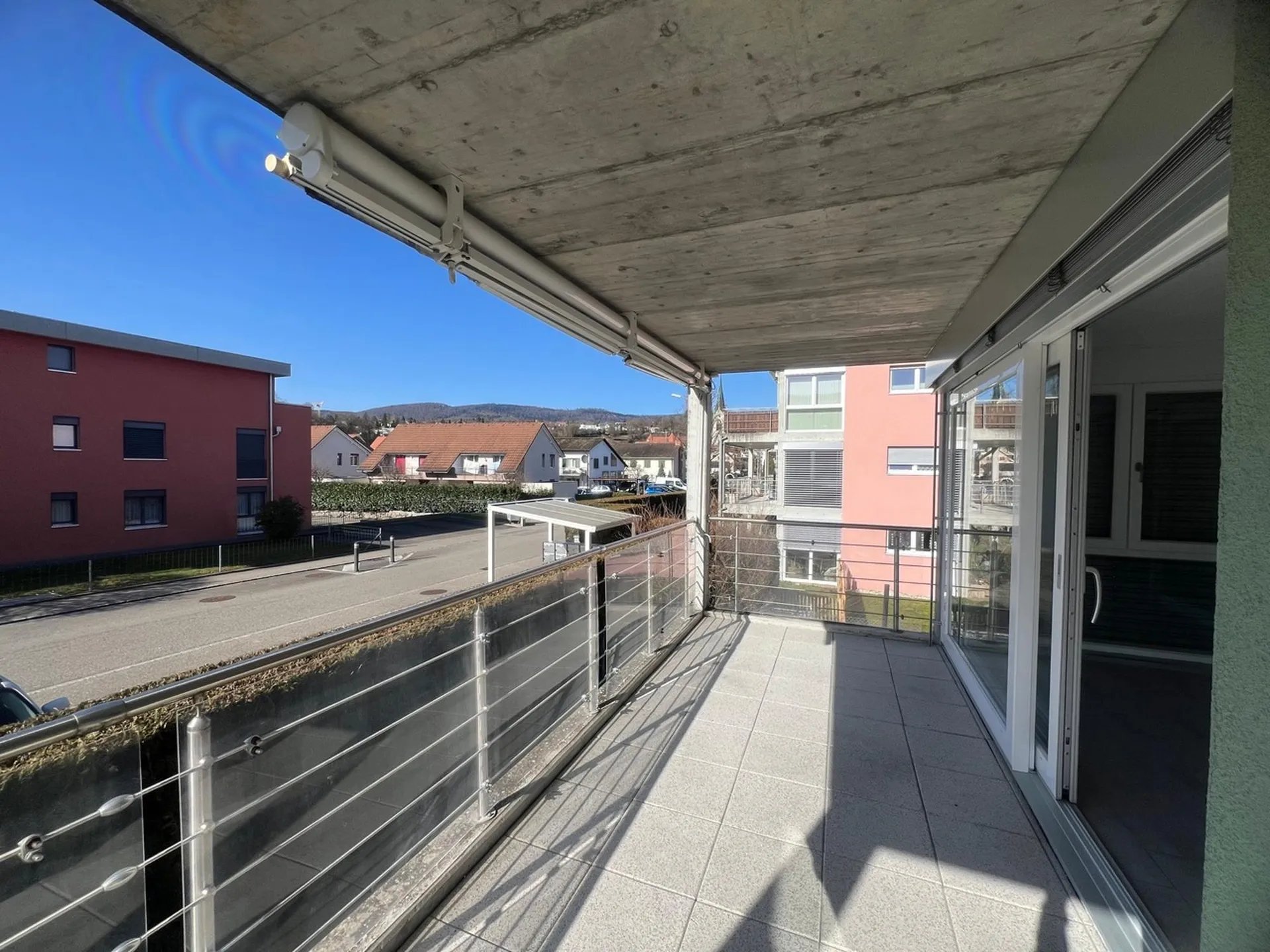 Modern - grosszügig - zentral!