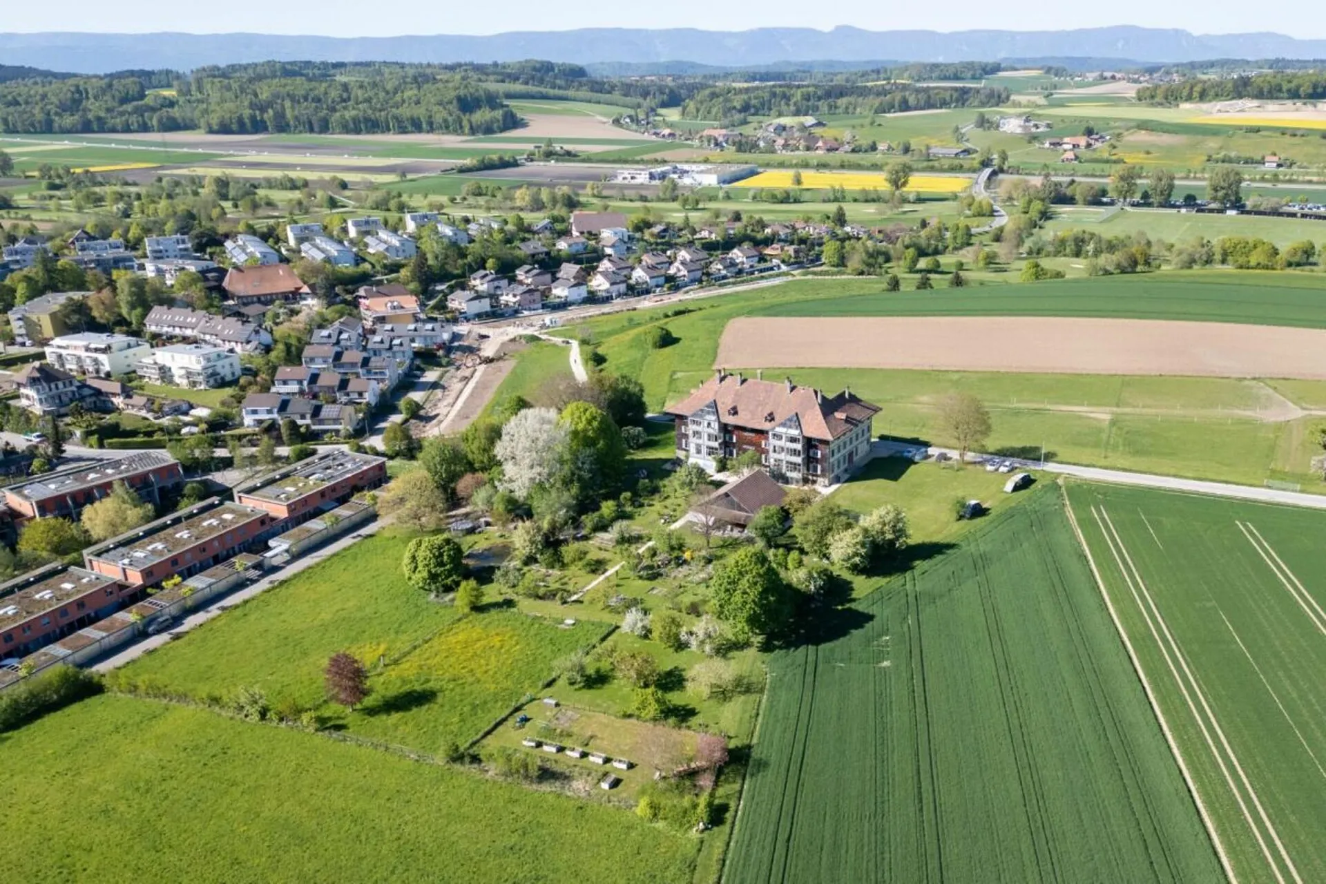 Ein Platz im Paradies mit 4.5 Zimmer (und vermietetem Teil)