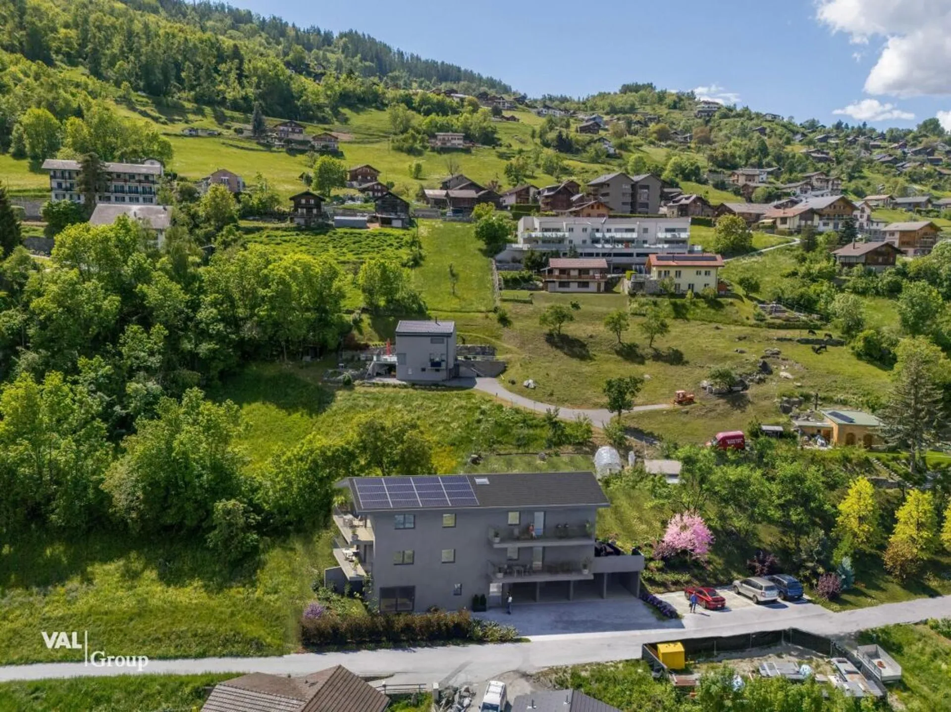 Petit format, grand confort - le studio idéal pour investir ou s'évader