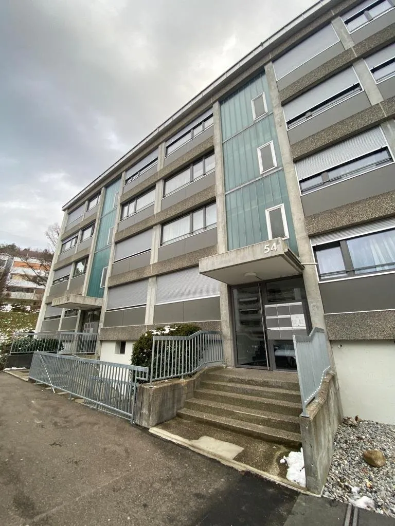 Charmante 3-Zimmerwohnung mit sonnigem Balkon in Ittigen