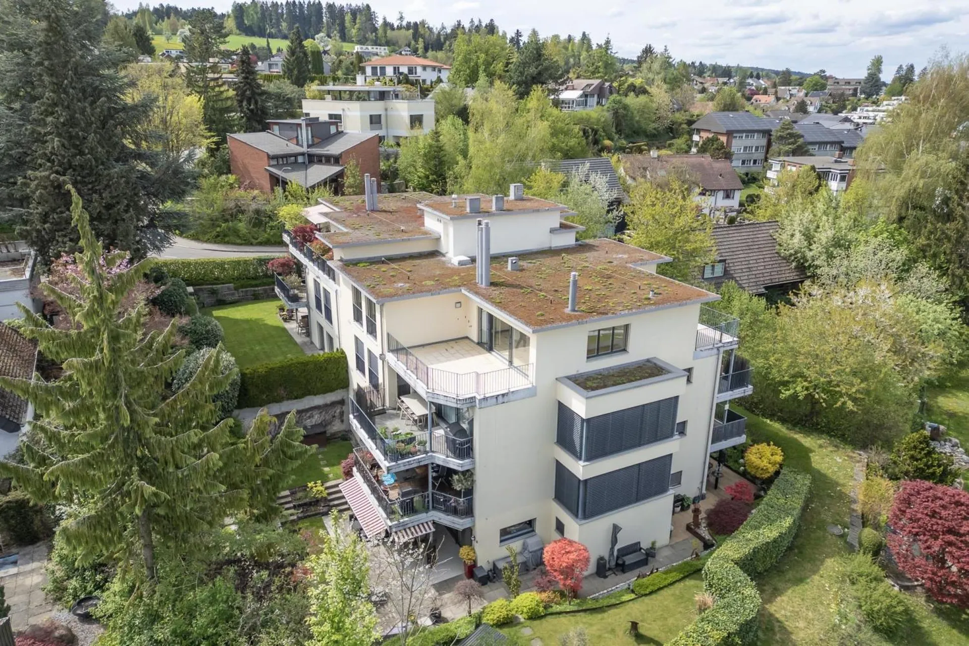 Grosszügige Attikawohnung mit Weitblick