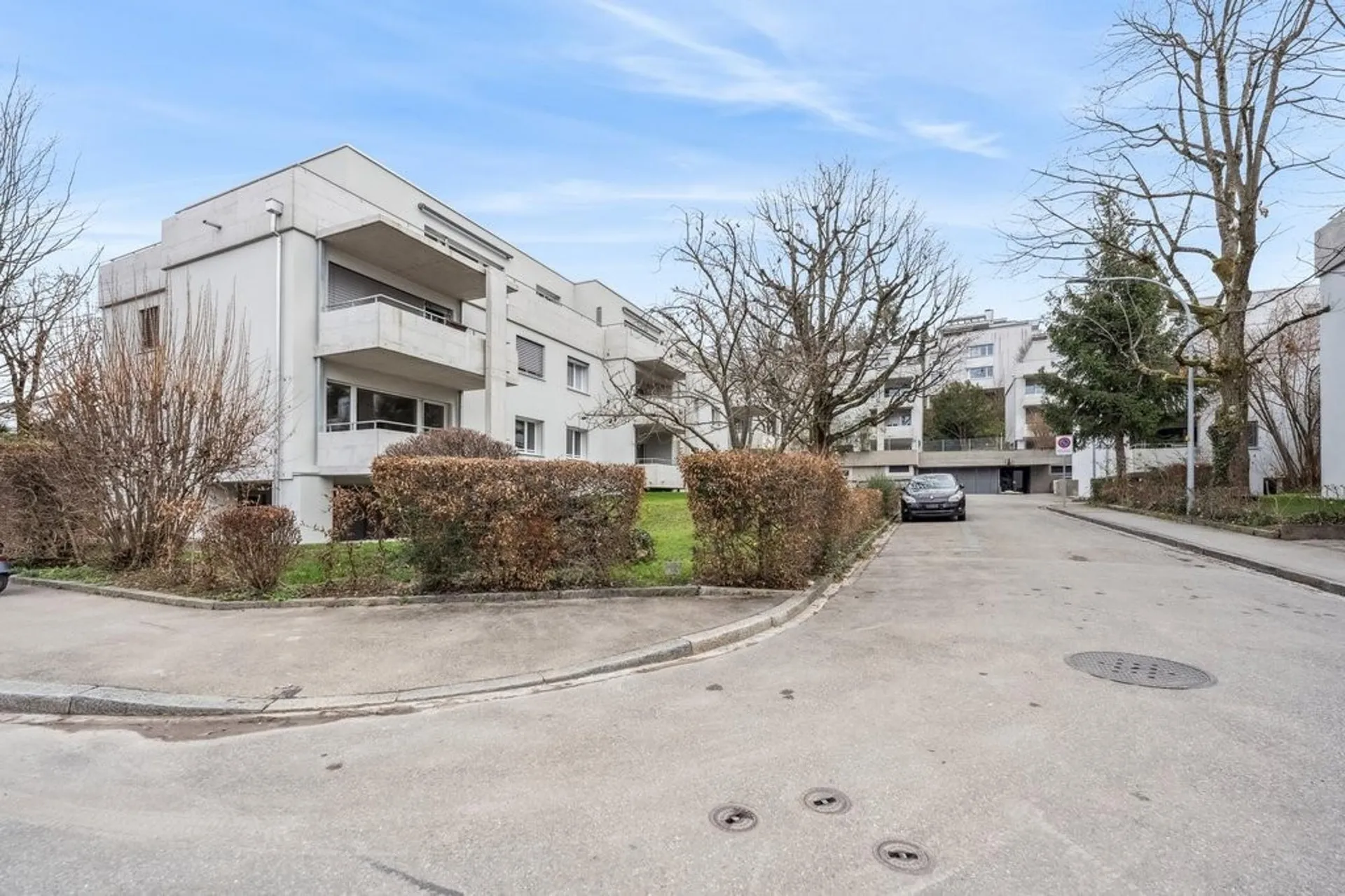 Frisch sanierte 3.5-Zimmerwohnung an idylischer Lage