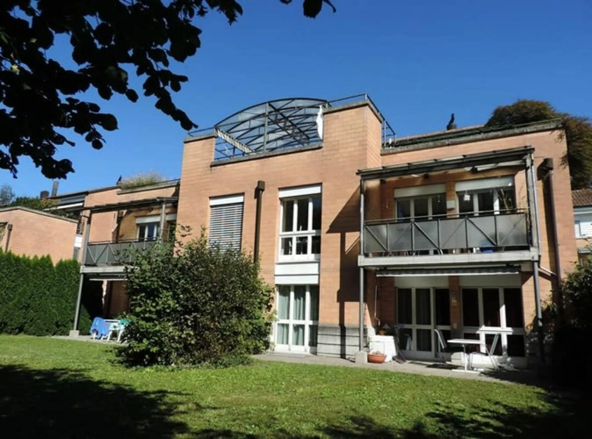 Sonnige 4.5-Zimmer-Gartenwohnung an ruhiger Wohnlage