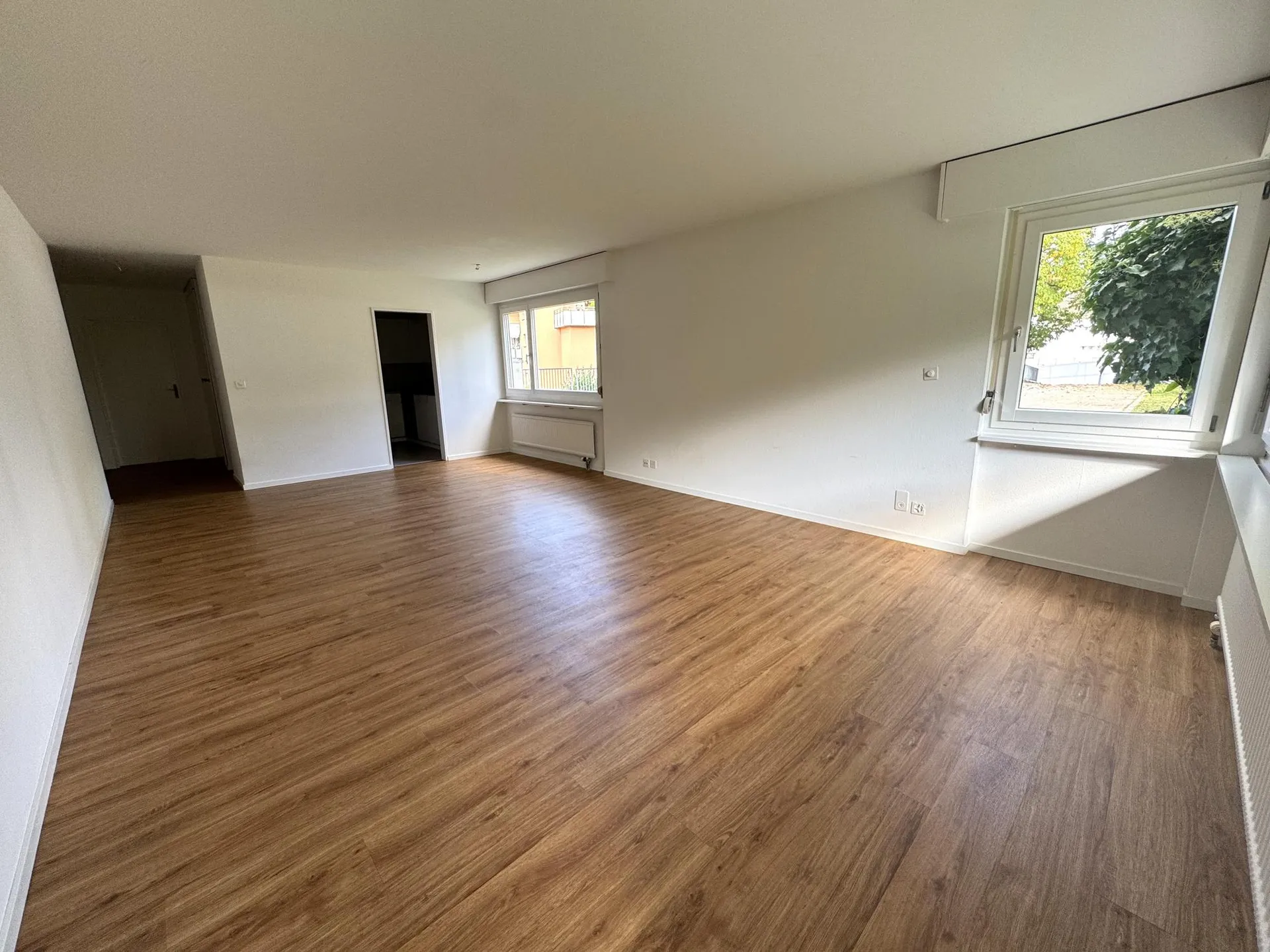 Helle 3.5 Zimmerwohnung im EG an ruhiger Lage