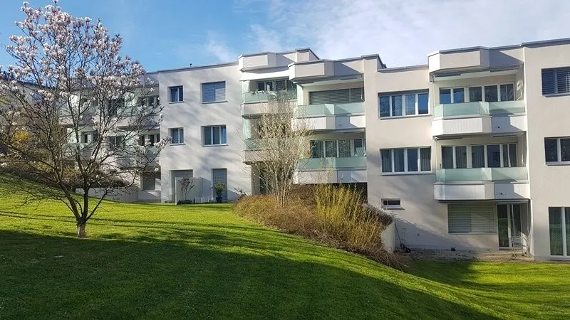 Moderne 4.5 Zimmer-Wohnung zu vermieten