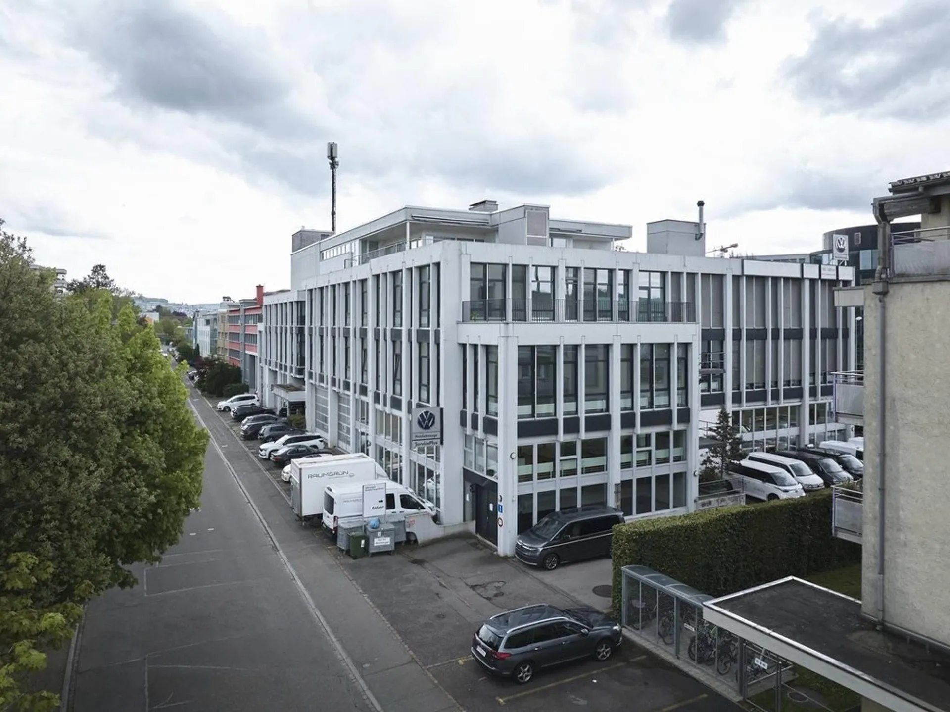 Geräumige Attika mit grosszügiger Dachterrasse in Schlieren