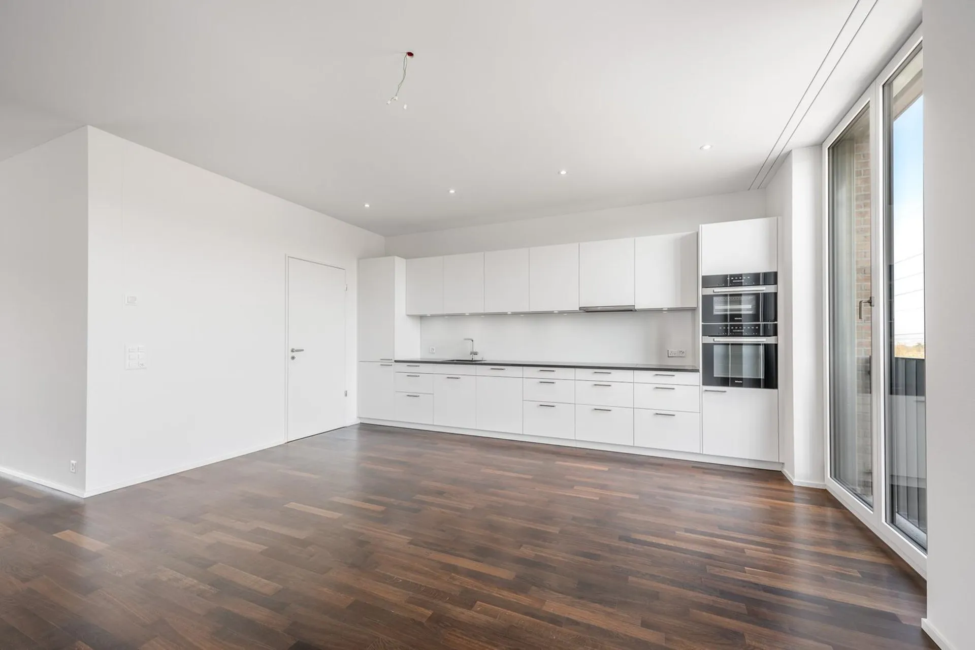 Moderne 3.5-Zimmer-Wohnung mit Bergblick in Adliswil