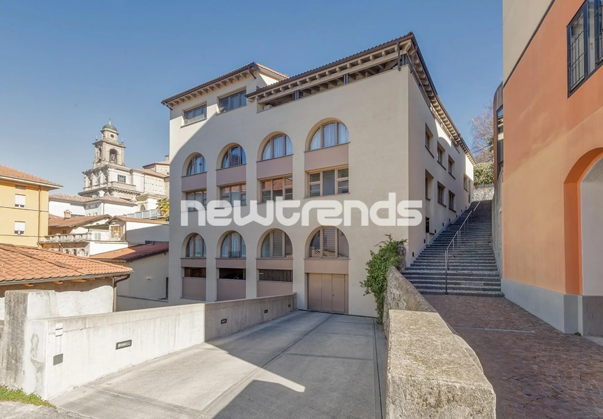Mendrisio – Duplex moderno e spazioso di 120 m² in contesto residenziale