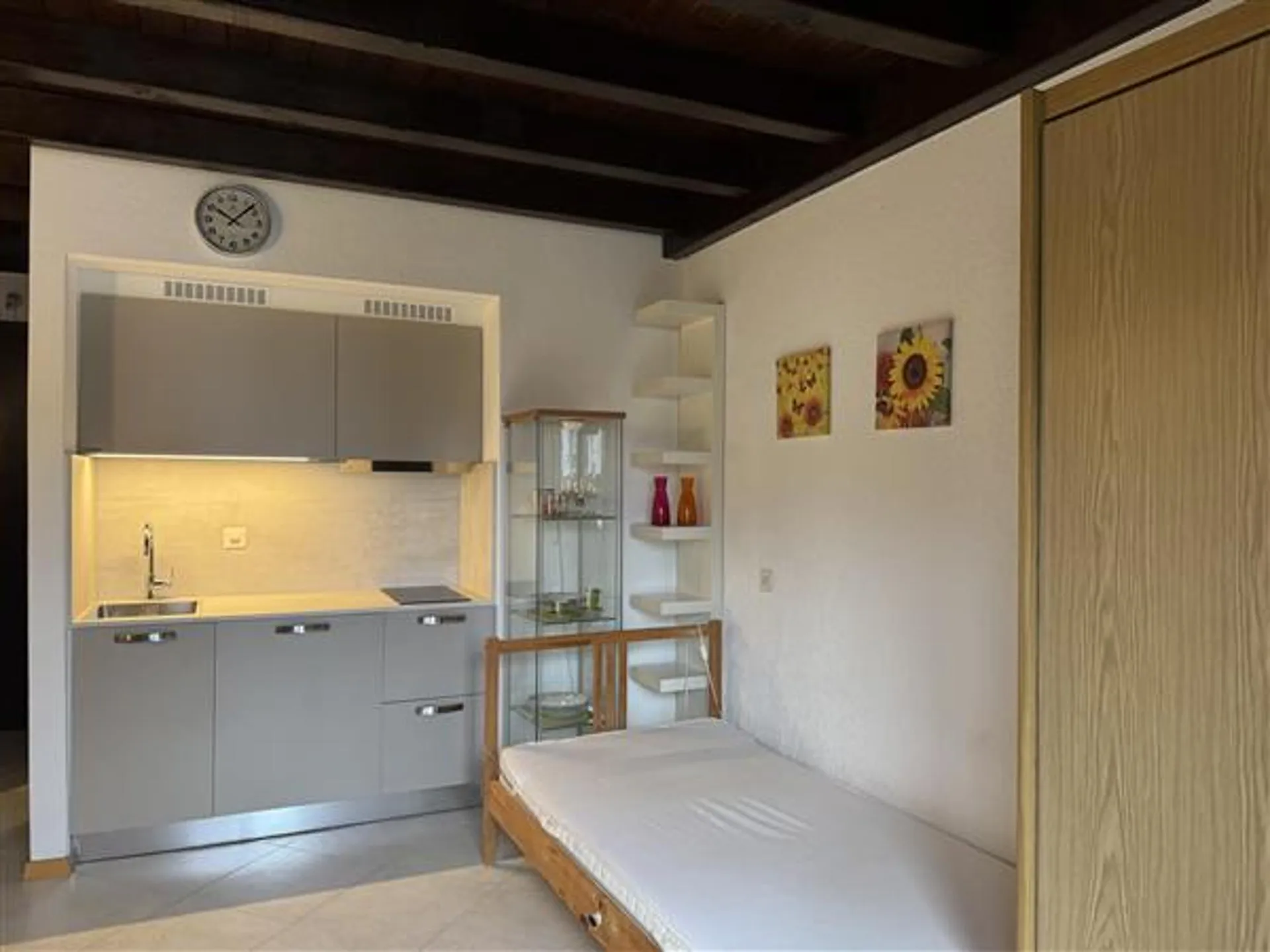 Caslano: Appartamento arredato  1 locale