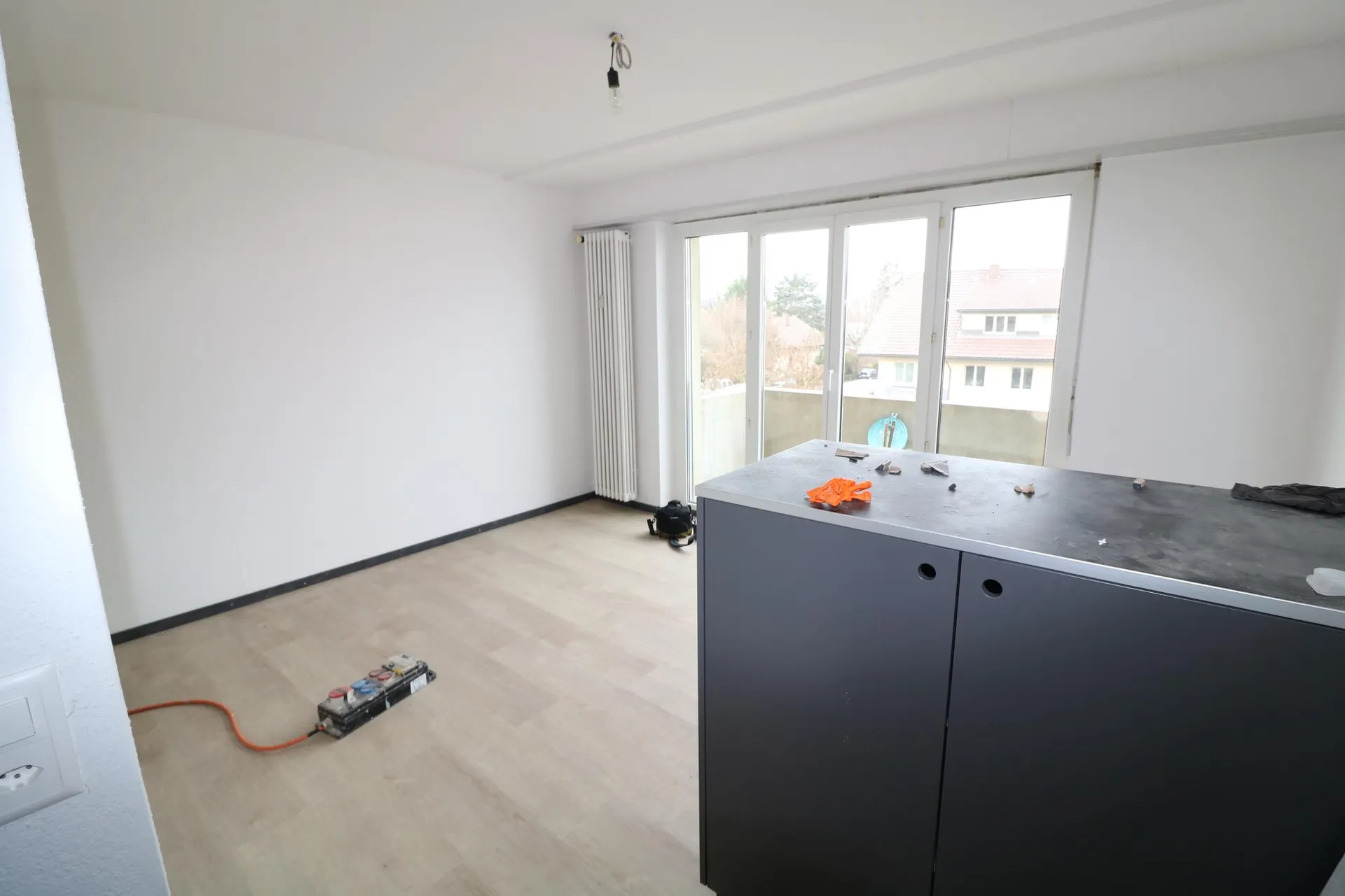 Wohnung mit Balkon und neuer Küche