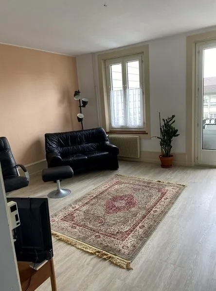 APPARTEMENT 3 PIÈCES À BIEL/BIENNE (BE), MEUBLÉ