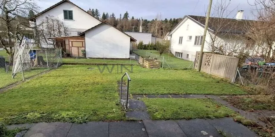 Einfamilienhaus mit Garten &amp; Solaranlage