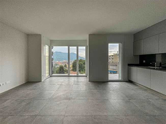 Neue Zimmer mit 3,5 Einkommen in Vacallo