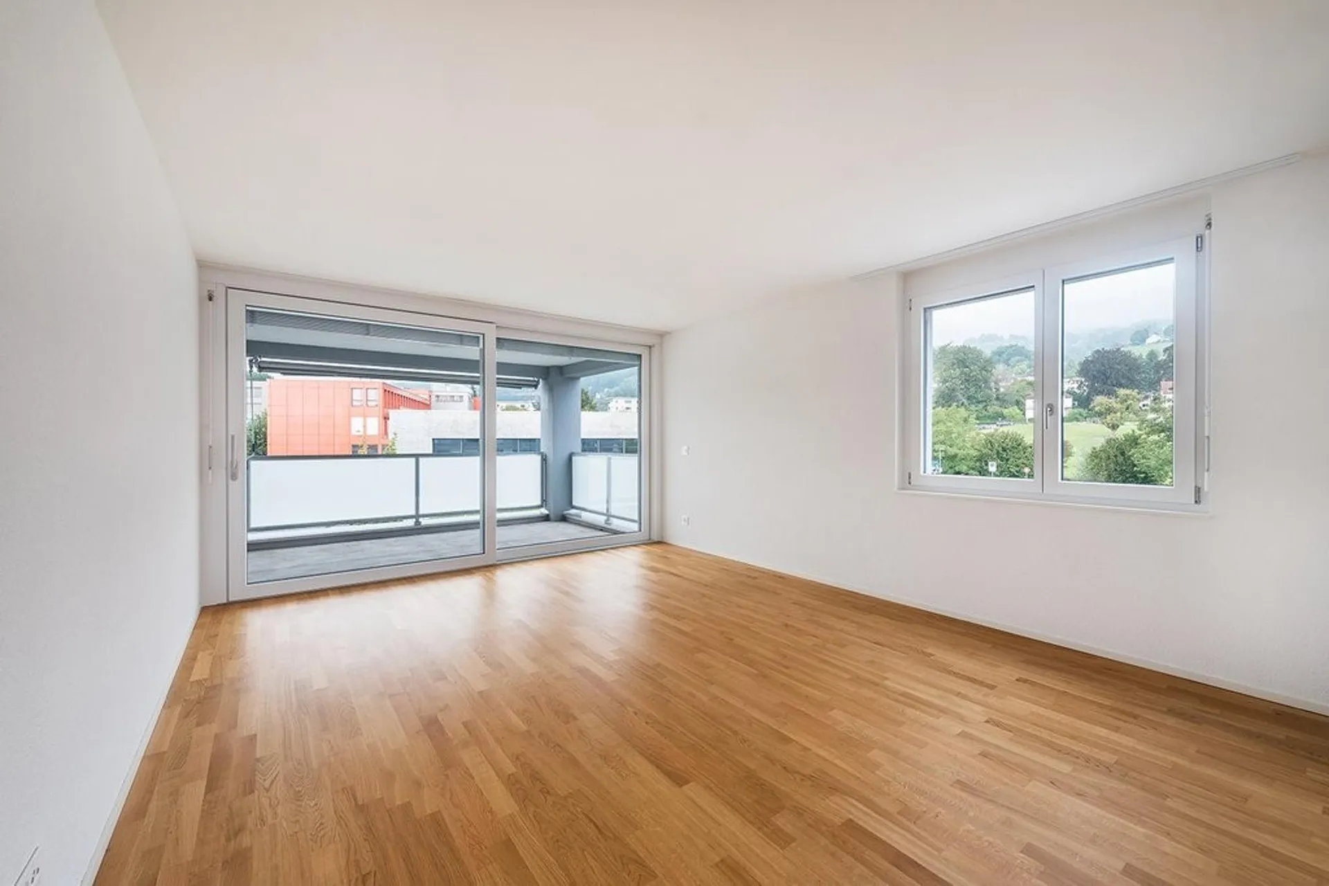Moderne 3.5 Zimmer-Wohnung zu vermieten