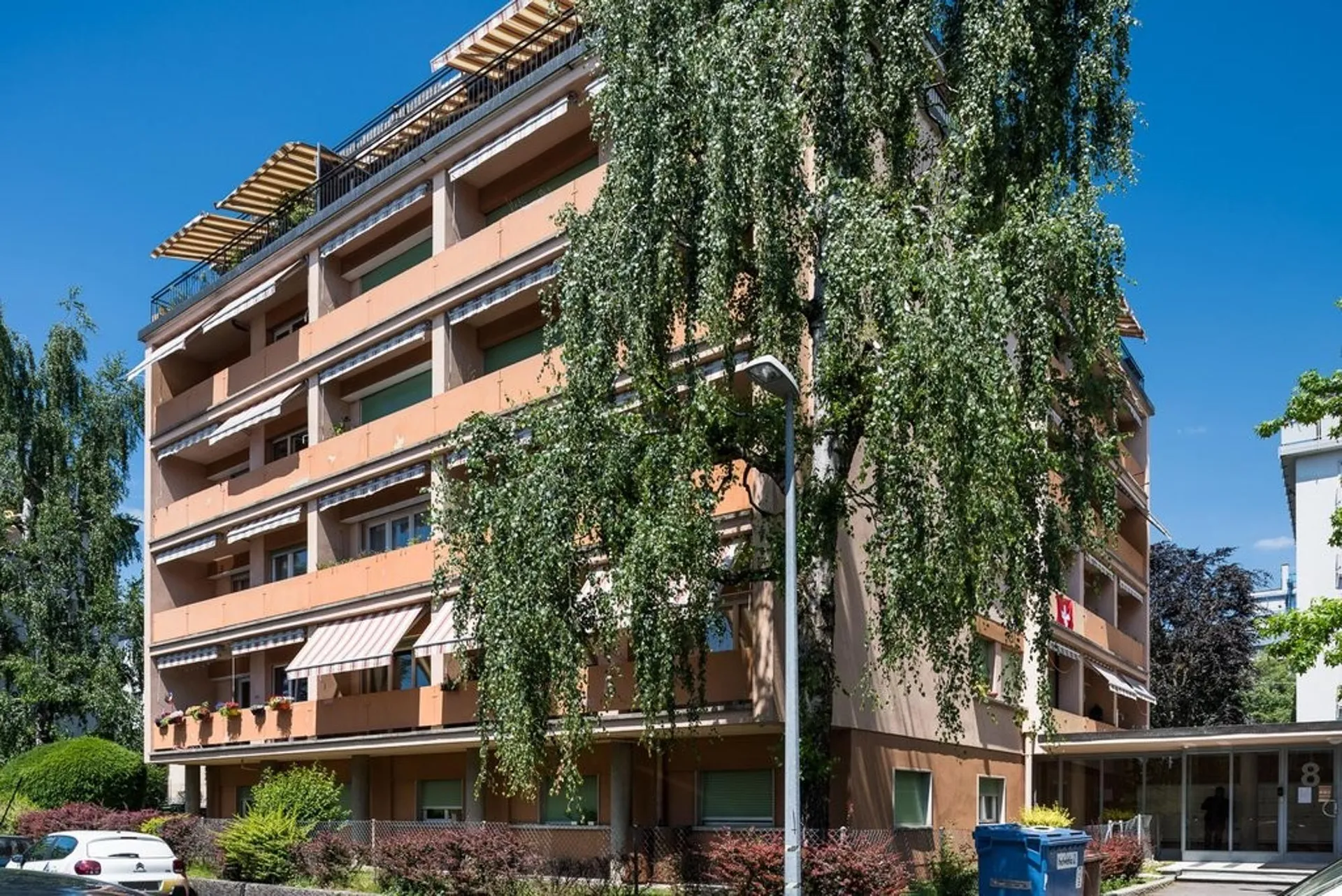 Quartier tranquille - verdure - proche toutes commodités