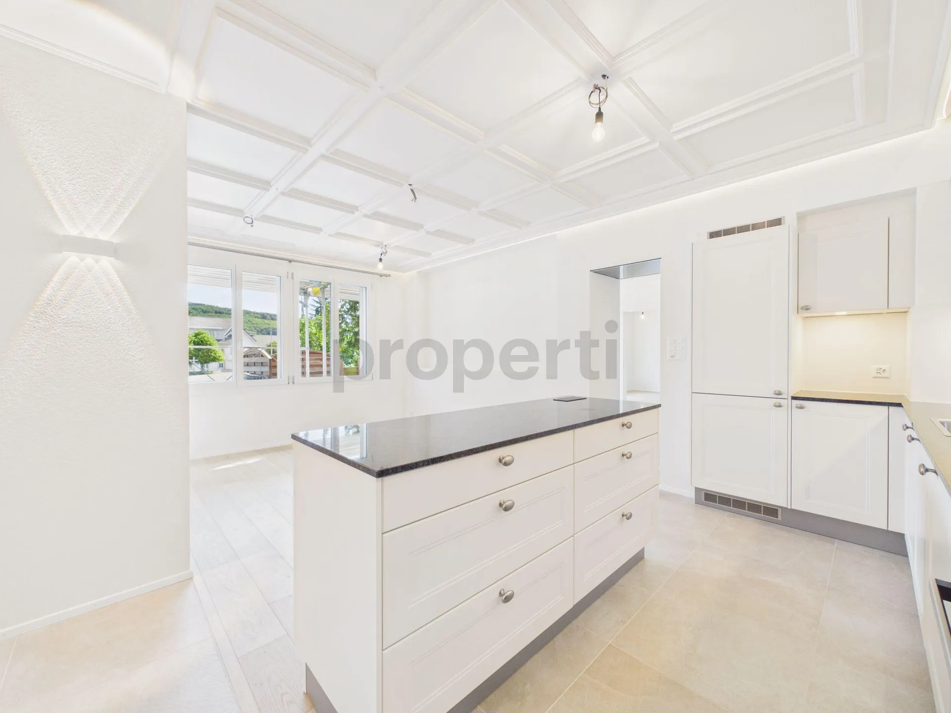 Besondere Altbauwohnung im Erstbezug - 30m2 Terrasse & moderner Wohnkomfort