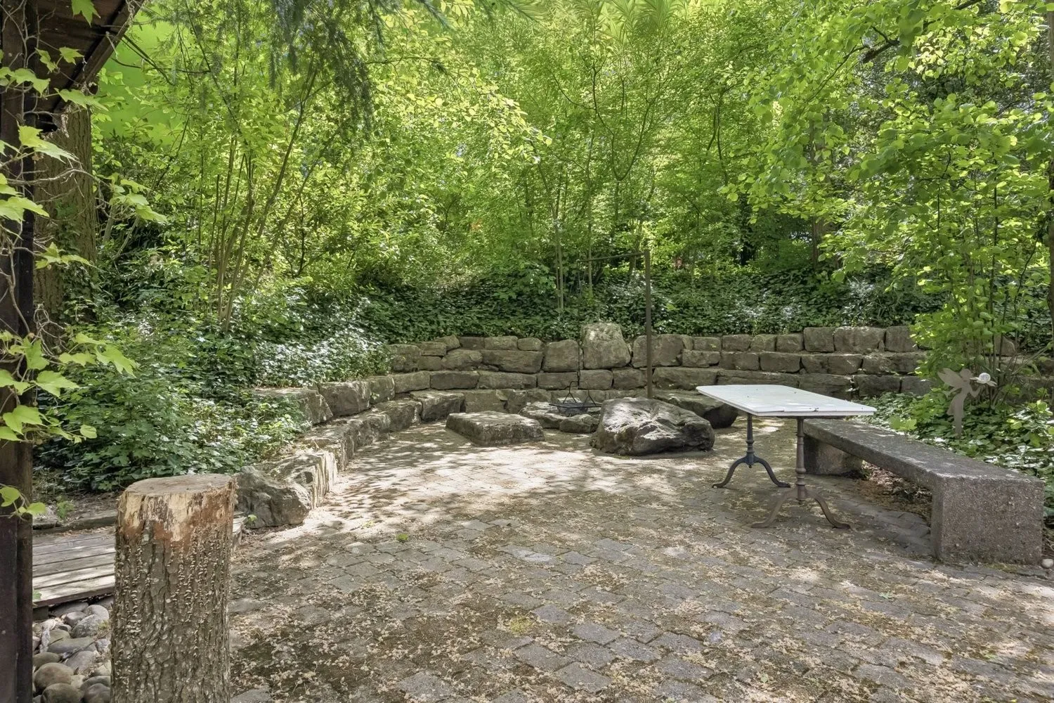 Image 12