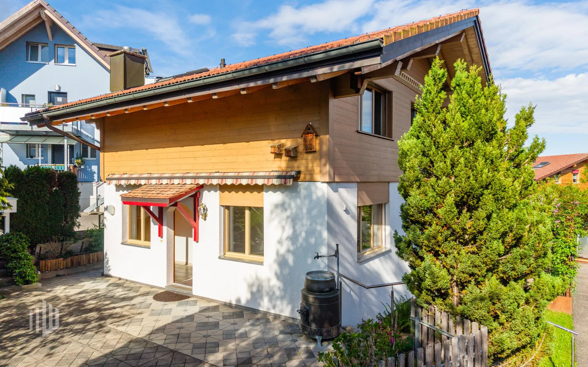 ImmoWyss -  Charmantes Wohnen mit Weitsicht im beliebten Spiez