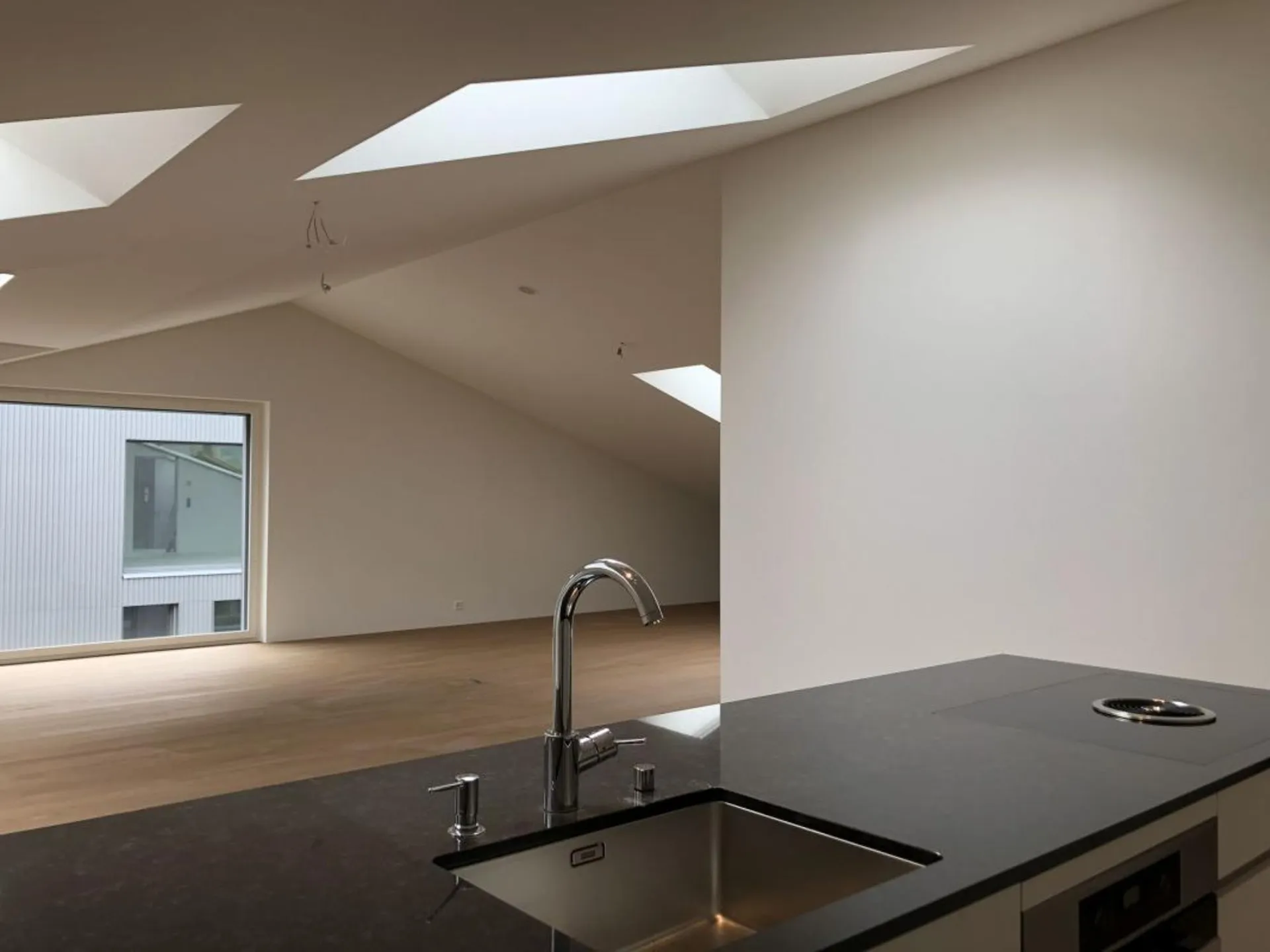 charmante 1.5-Zimmer-Dachwohnung an der «Gartenstrasse» zu vermieten