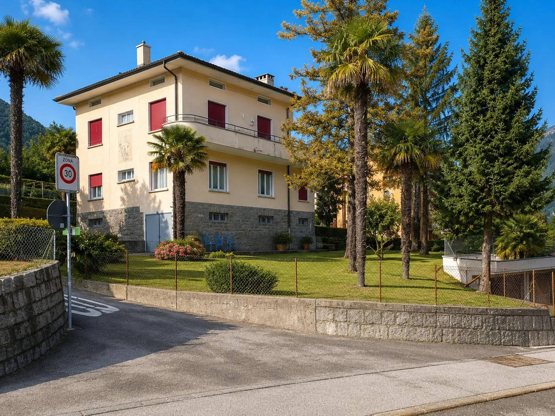 Casa plurifamiliare