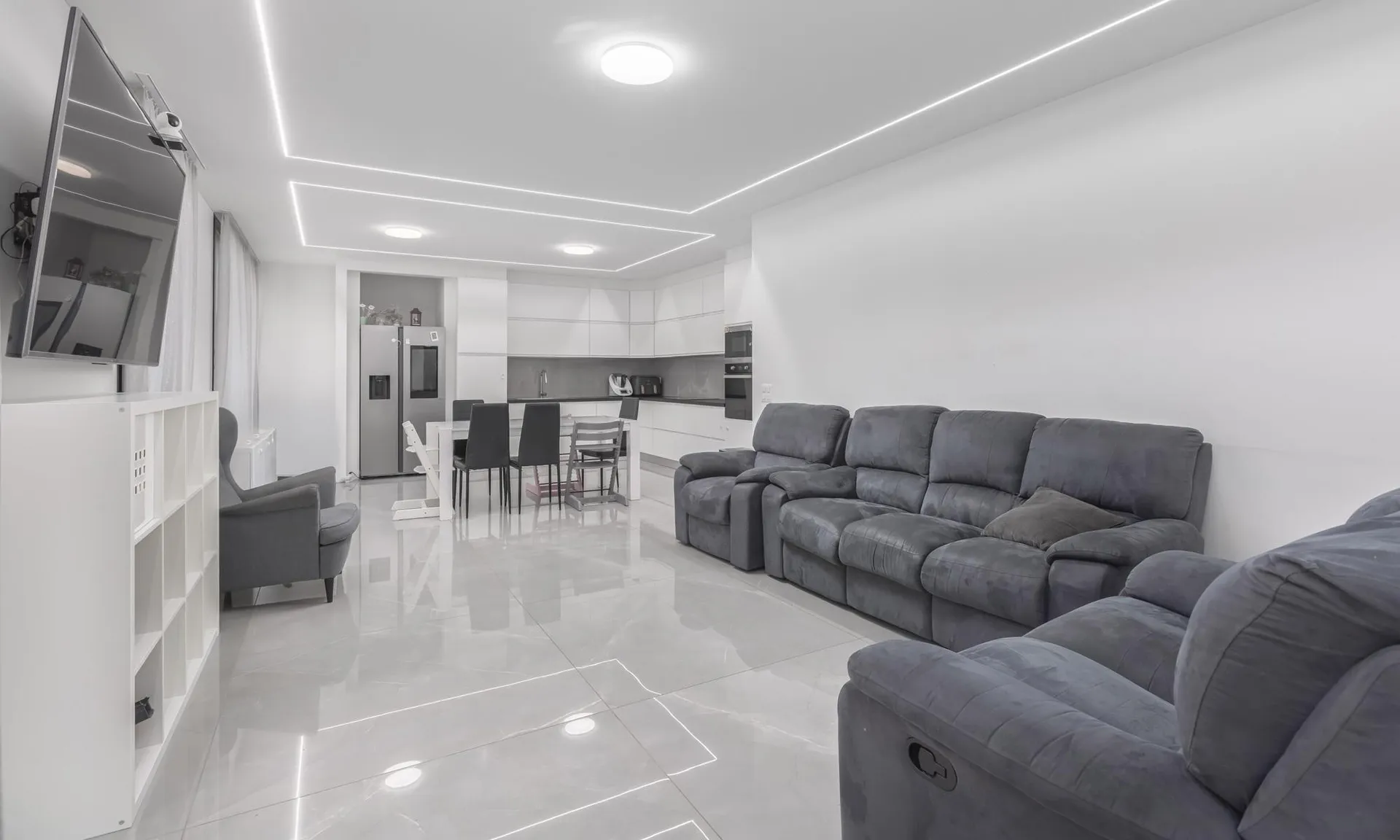 MODERNA CASA UNIFAMILIARE 5.5 CON VISTA APERTA A OSOGNA