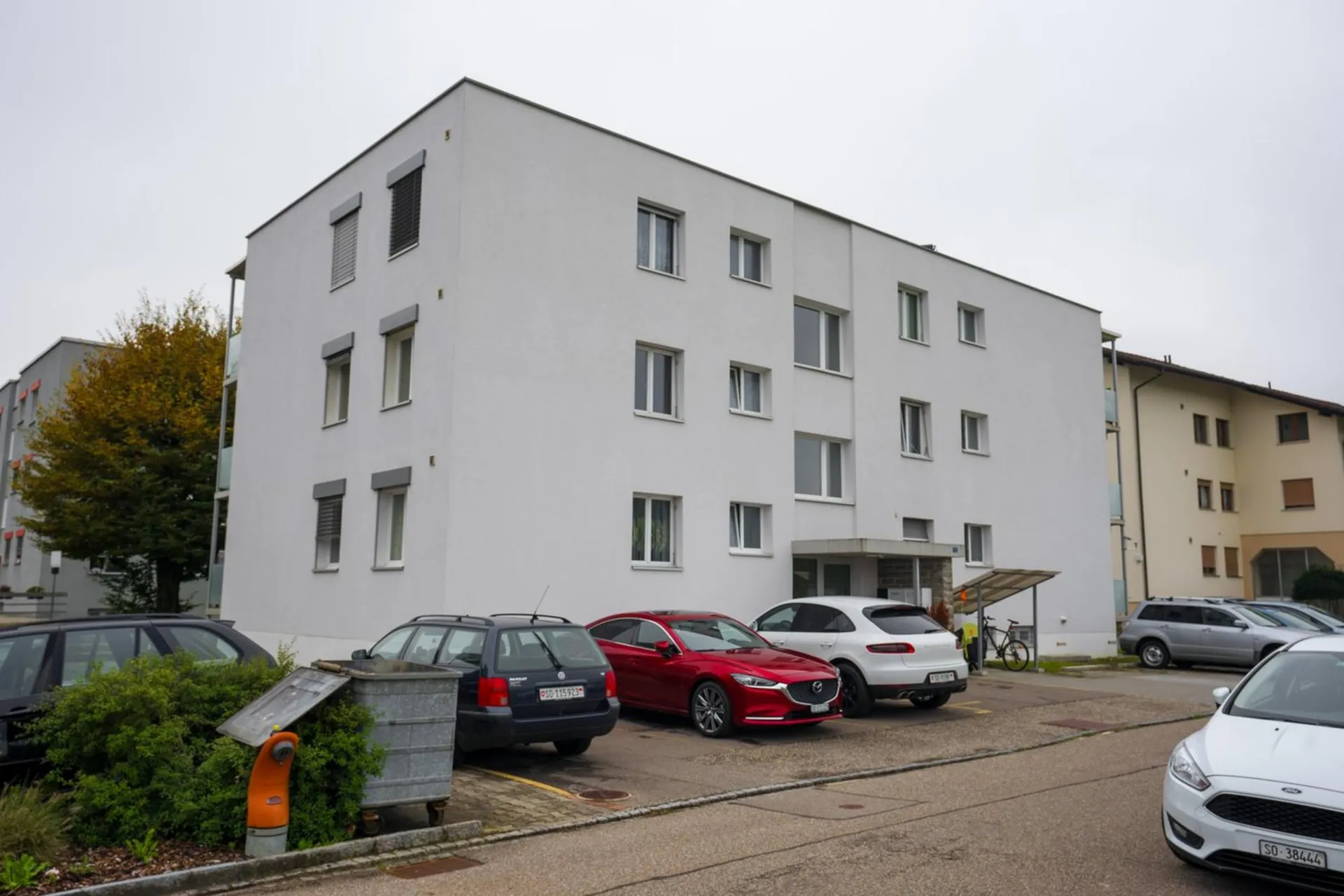 Helle 2.5-Zimmerwohnung mit grossem Balkon und Blick ins Grüne in Kappel