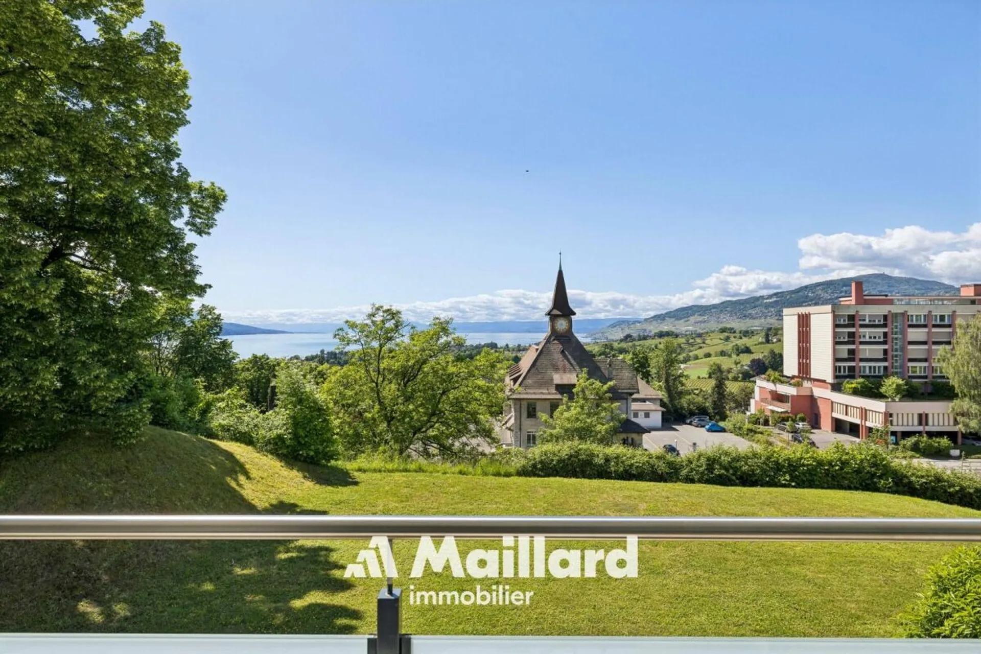 Appartement de 3.5 pièces avec une magnifique vue sur le lac
