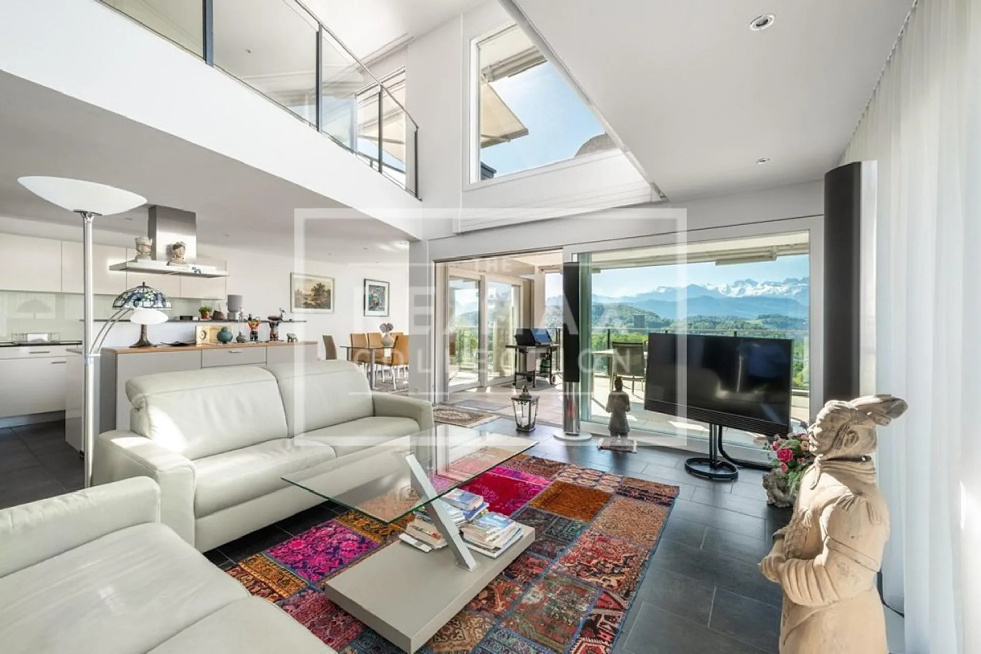 Attika-Feeling mit Pilatusblick: Exklusive 5½-Zimmer-Maisonettewohnung